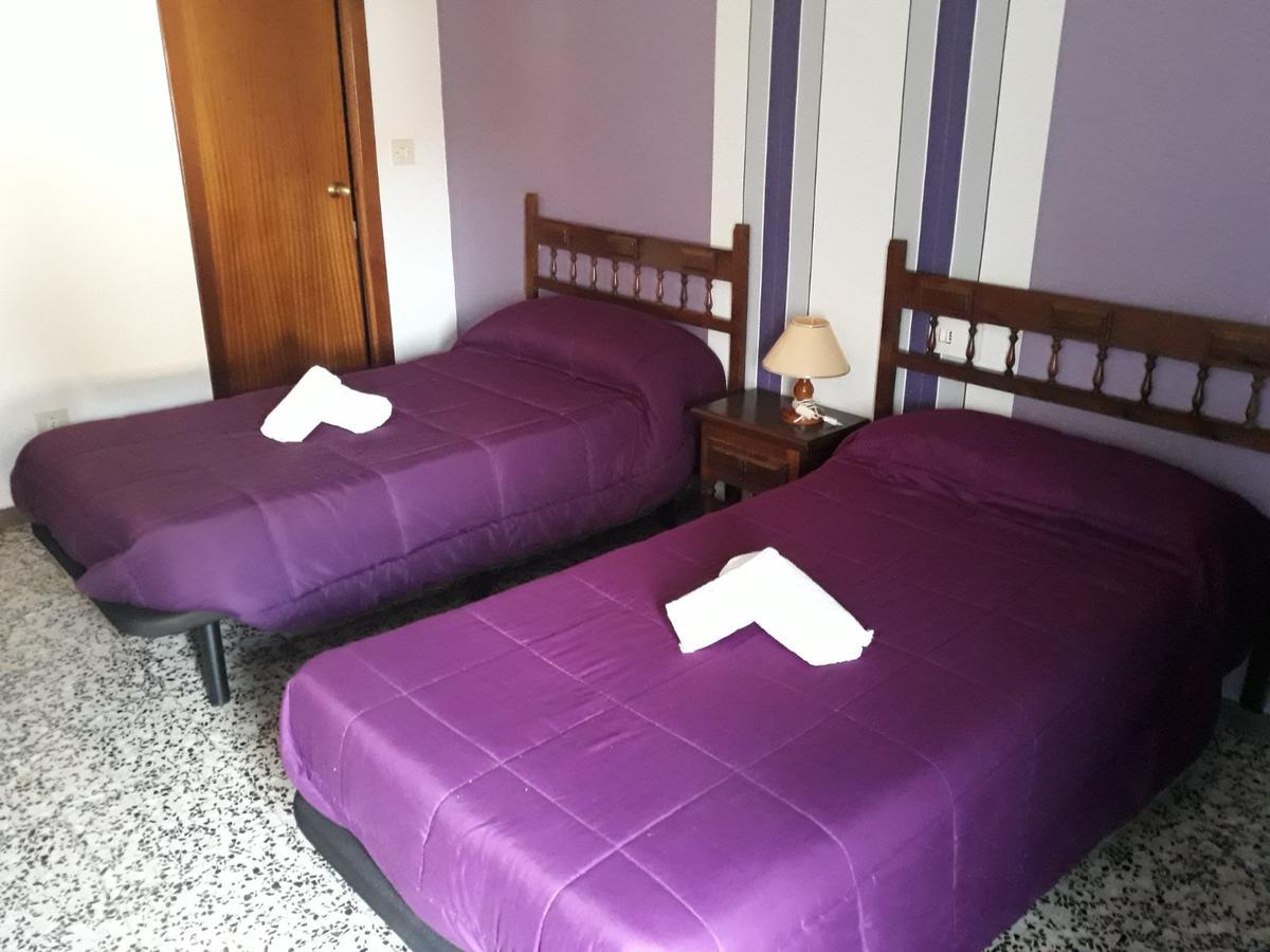 Hostal Alcorisa Exterior foto
